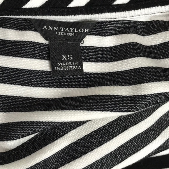 Ann Taylor top - Picture 3 of 4